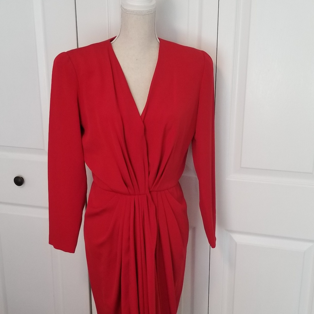 Red Oscar de la Renta vintage dress